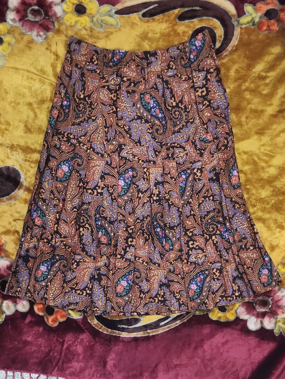 Vintage Pleated Paisley A-Line Skirt in Brown and Purple
